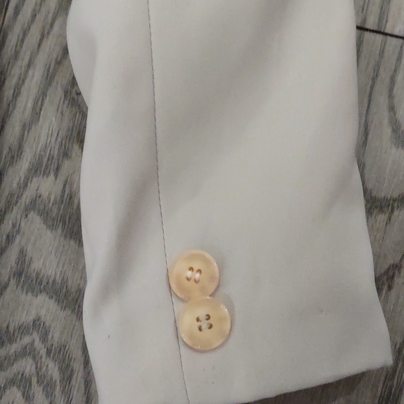 Beautiful trench coat by lucent☘️🍀🌼 - Picture 10 of 12